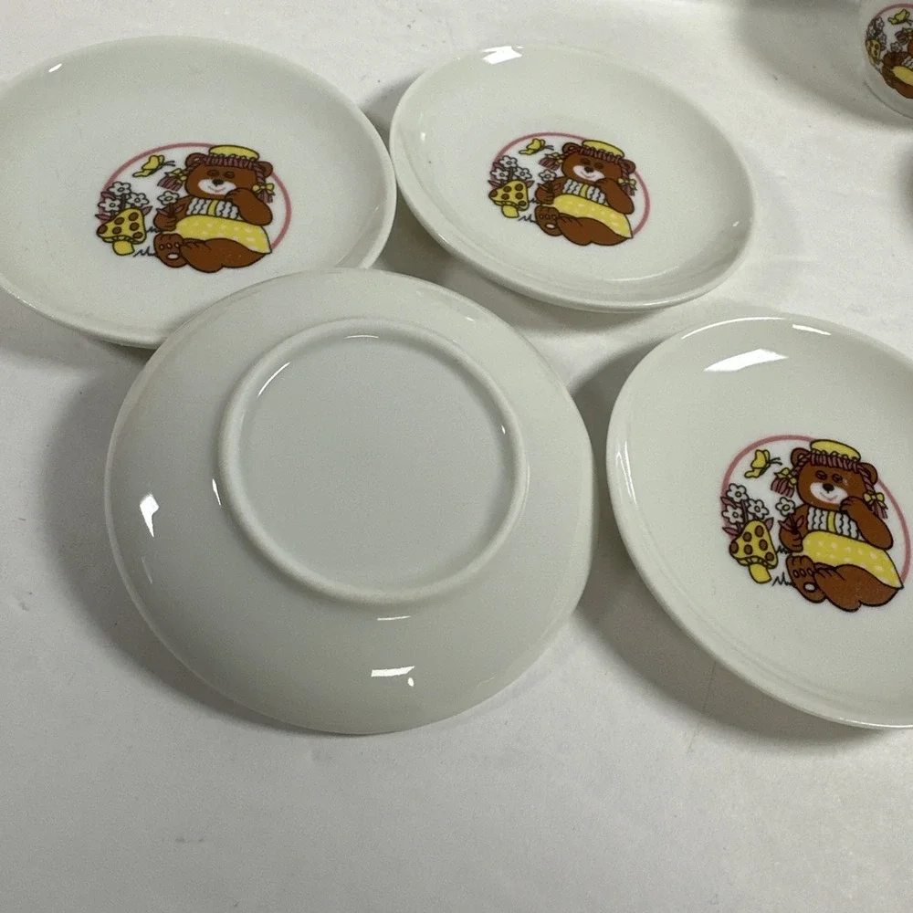 Vintage 1970's Childs Porcelain Jaymar Teddy Bear Tea Set 12 pc.